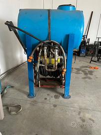 Attrezzatura idraulica per sgombero tubazioni