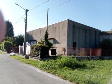 Disponibilità spazio di 1.000 mq per deposito e lo