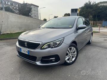 Peugeot 308 BlueHDi 130 Automatica SW Business