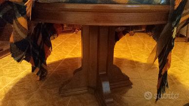 mobile sala tavolo e sedie