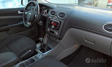 Ford Focus tastiera vetri inter.luci devioluci