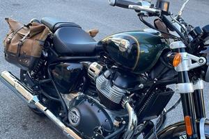 Moto Royal Enfield super meteor 650