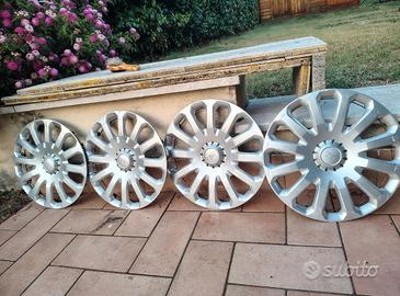 Set 4 copricerchi originali Ford