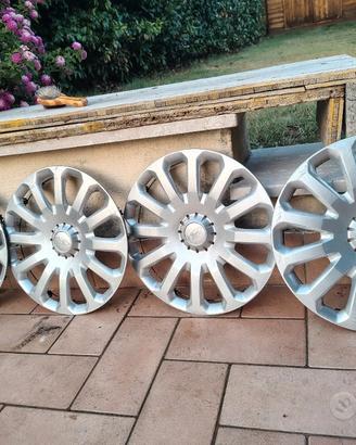 Set 4 copricerchi originali Ford