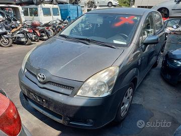 Ricambi Toyota Corolla Verso anno 2007