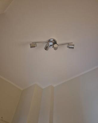 Lampadario moderno cromato a 4 faretti orientabili