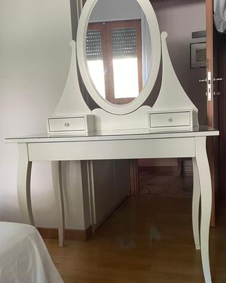 Specchiera Ikea bianca