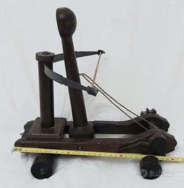  catapulta in legno