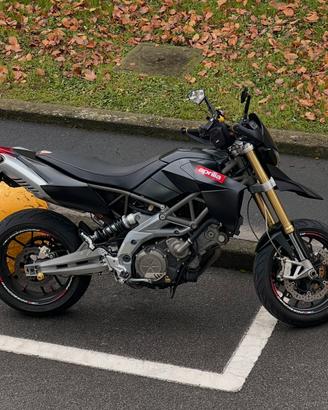 APRILIA DORSODURO 750