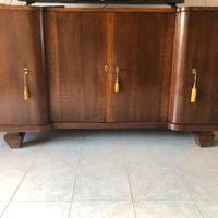 Credenza antica
