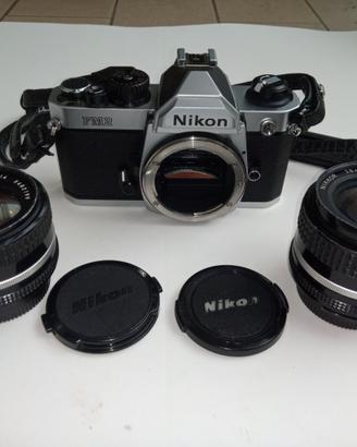 Nikon FM2 come da foto pari al nuovo.