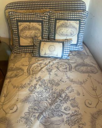 Letto singolo (struttura + rivestimento + tende)