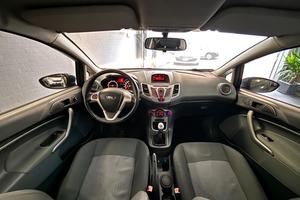 FORD FIESTA 12 MESI GARANZIA