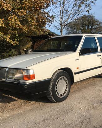 Volvo 760 Station wagon