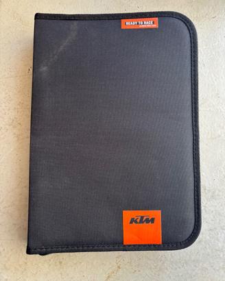 Libro manutenzione Ktm DUKE 690
