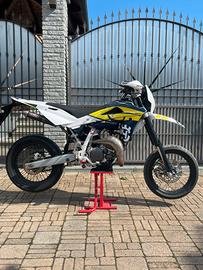 Husqvarna sm 125 2011
