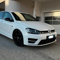 VW Golf 7 R