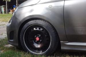 Cerchi R 16 cubicati carbonio 500 Abarth