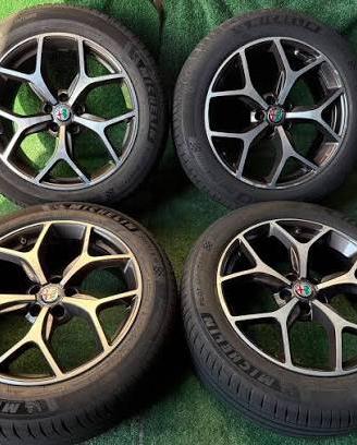 Alfa romeo cerchi in lega originali 19 pollici