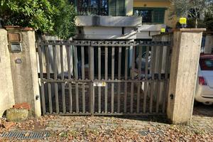 Cancello di ferro carrabile+ pedonale