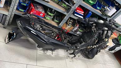TELAIO KYMCO AK 550