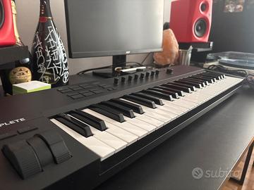 Tastiera KOMPLETE A49