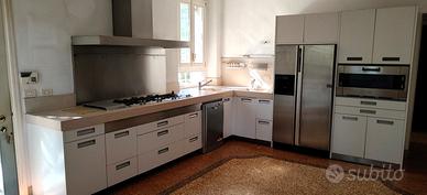 Cucina Bulthaup completa di elettrodomestici 