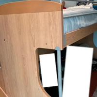 Letto a castello + contenitori + 2 materassi