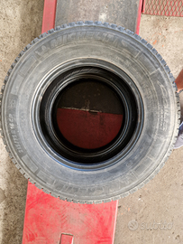 Pneumatici Michelin 215/75 R16CP