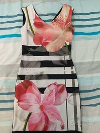 Abito estivo a tubino 