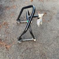 Cavalletto anteriore sotto canotto Bike Lift