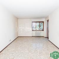 Ampio 2 locali con terrazzo e posto auto