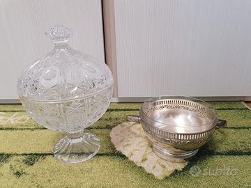 Due ciotole vintage in vetro e metallo