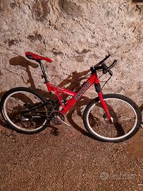 Cannondale Super V Series