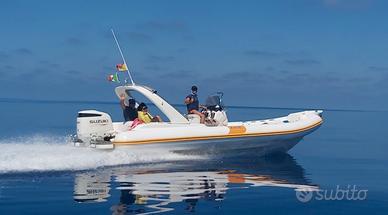 Gommone Bat  – Suzuki 300 cv con Manetta elettron.