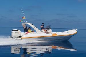 Gommone Bat  – Suzuki 300 cv con Manetta elettron.