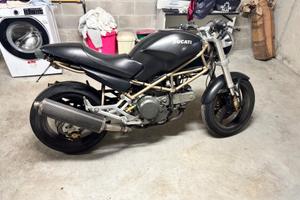 Ducati Monster Dark 600