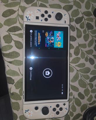 Nintendo Switch OLED Completa di scatola scontrino