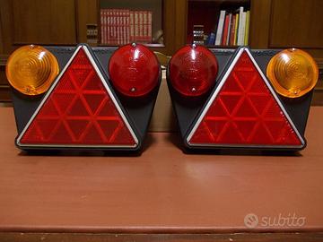 Fari posteriori "Roero" per rimorchi d'epoca