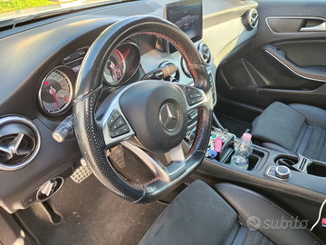 Auto Mercedes gla premium