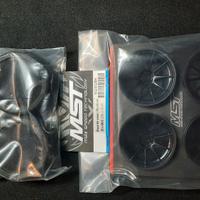 Treno gomme con cerchi della MST