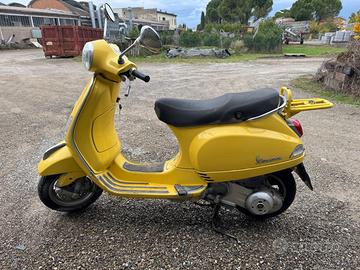 Piaggio Vespa 150 LX - 2009
