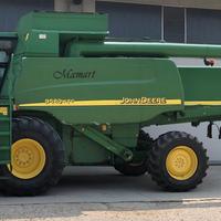 Mietitrebbia John Deere