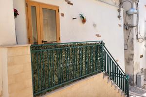 Appartamento via crocifisso rodi garganico