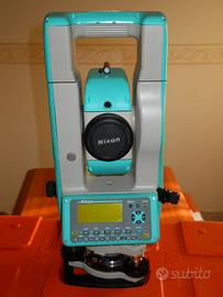 stazione totale nikon dtm520