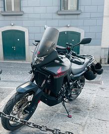 HONDA TRANSALP XL750 – 2023 – TOTAL BLACK –