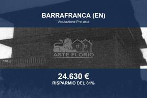 Immobile in asta di 492 m² con box auto a Barrafra