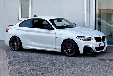 BMW Serie 2 Coupé M Sport F22 220i (B48) MANUALE