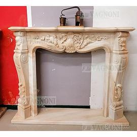 Cornice di camino in marmo rosa portogallo