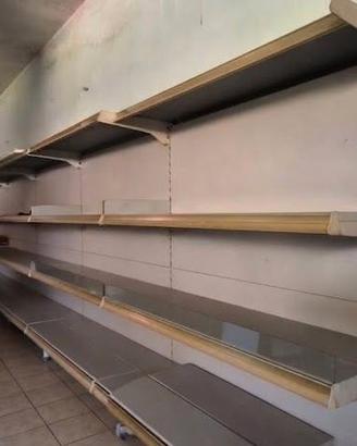 Scaffalature varie mt 15